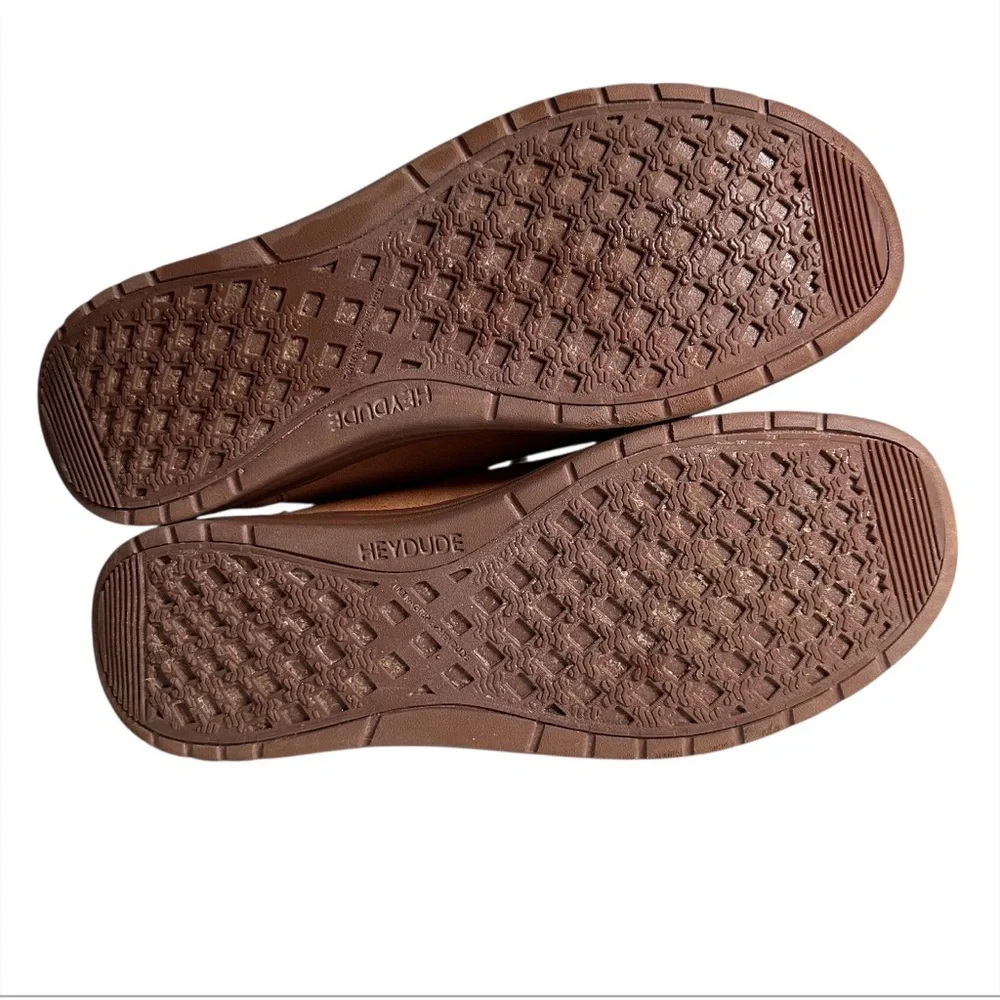 Hey Dude Brown Wally Mid Gripr Warmth Chukka Boots